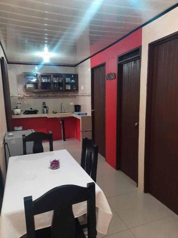 Apartamentos Caiman Тортугеро Екстер'єр фото