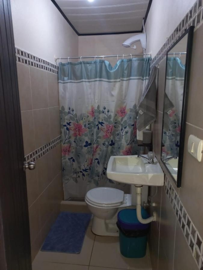 Apartamentos Caiman Тортугеро Екстер'єр фото